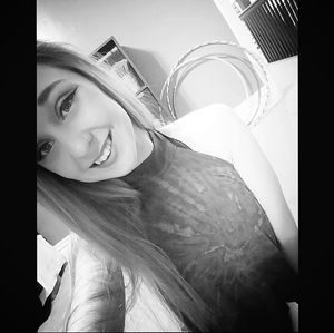 Meet your Posher, Kelsey